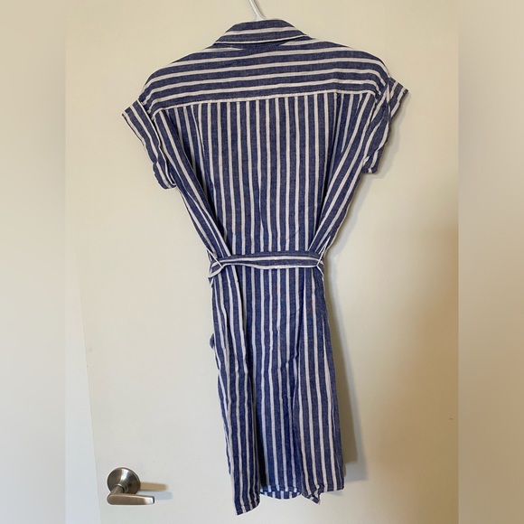 Shirt dress with belt - Picture 2 of 2